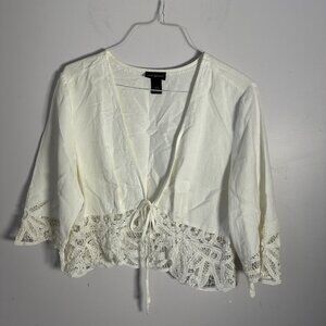 EUC Lane Bryant Womens White Short Sleeve Shrug jacket Top 14 / 16 Lace KFT